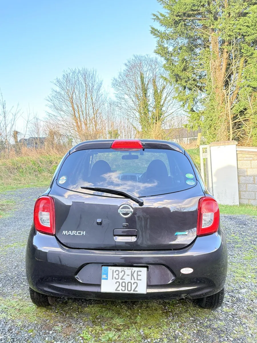 Nissan March 132 [Low mileage] - Image 4