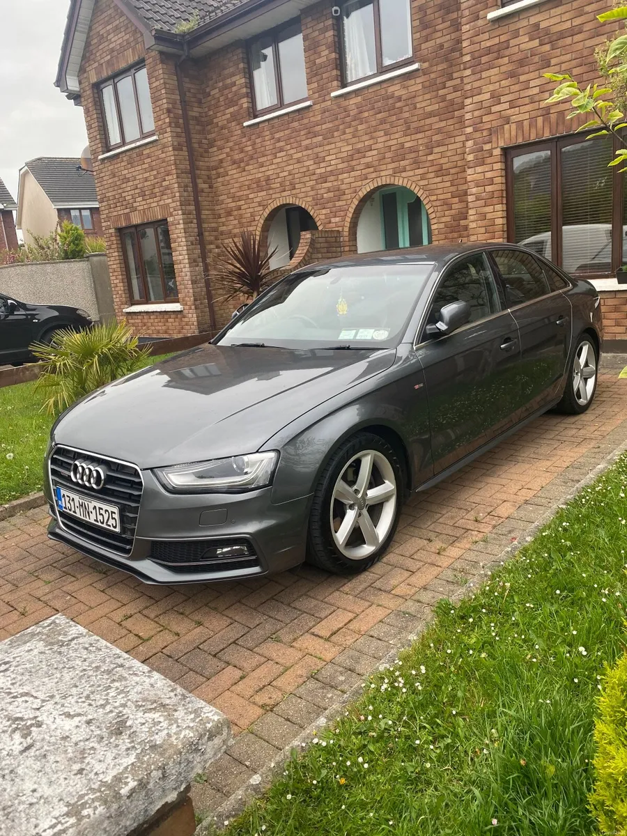 Audi A4 2013 - Image 1