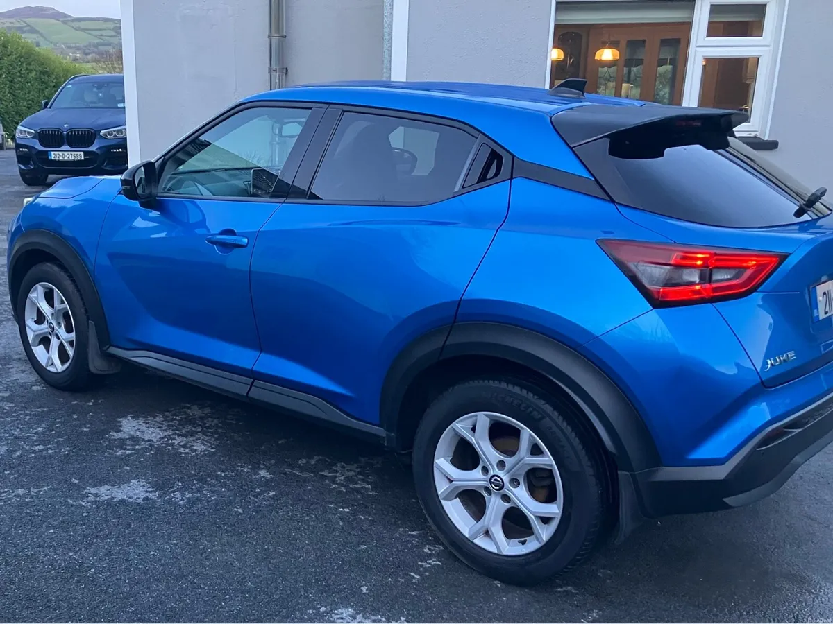 2021 Nissan Juke connecta - Image 3