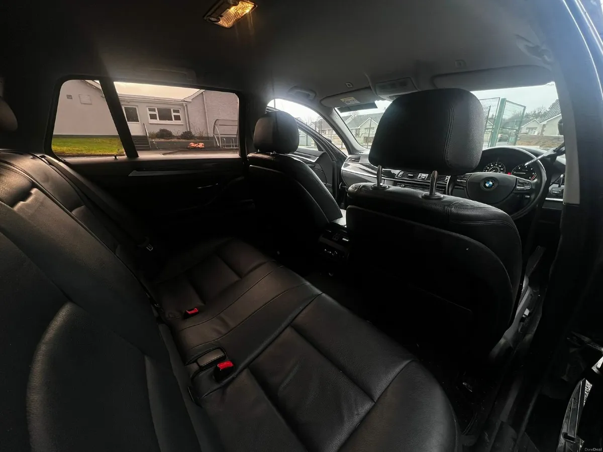 BMW 5-Series 2014 - Image 4