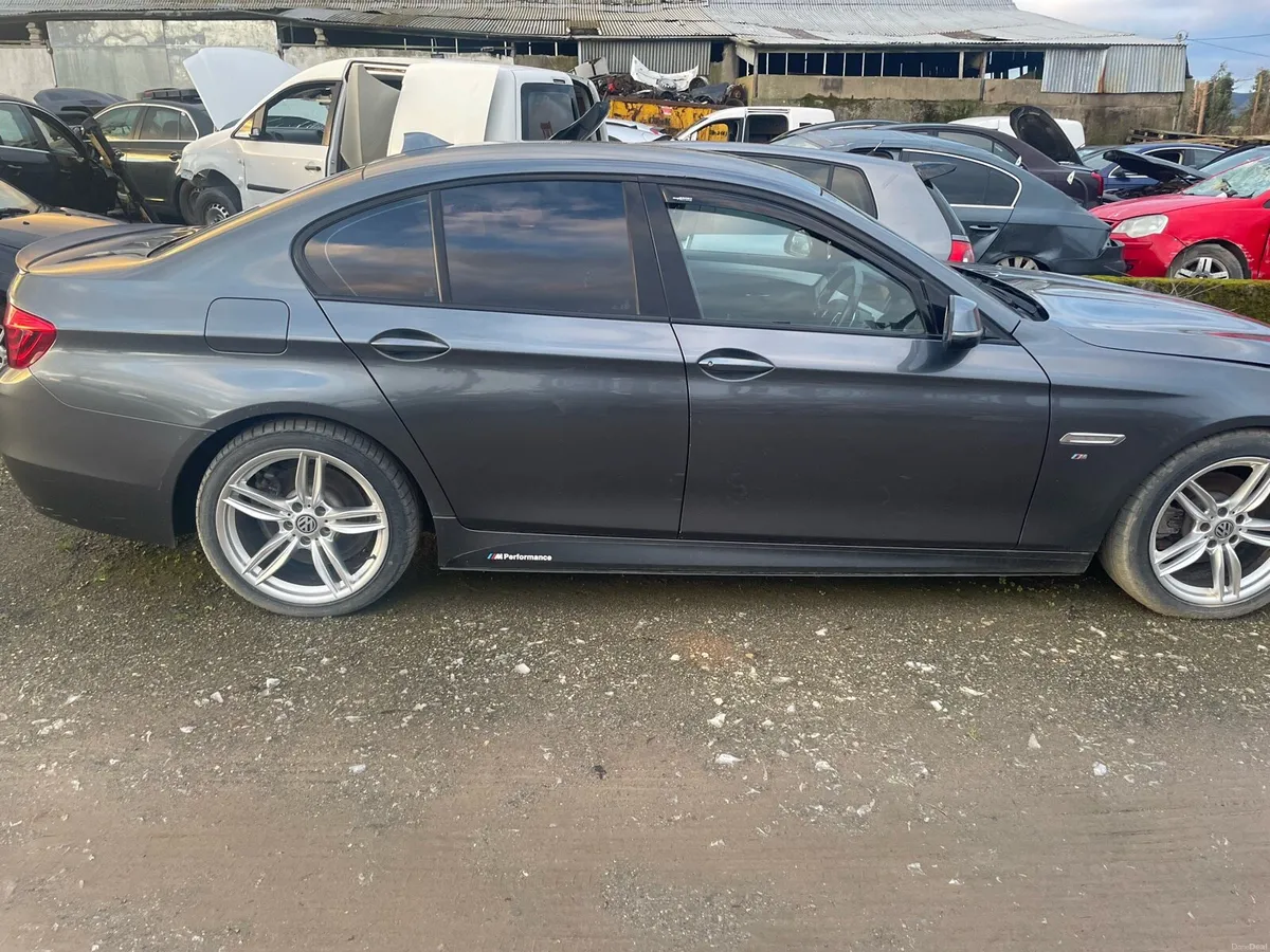 2016 BMW F10 520d - Image 4