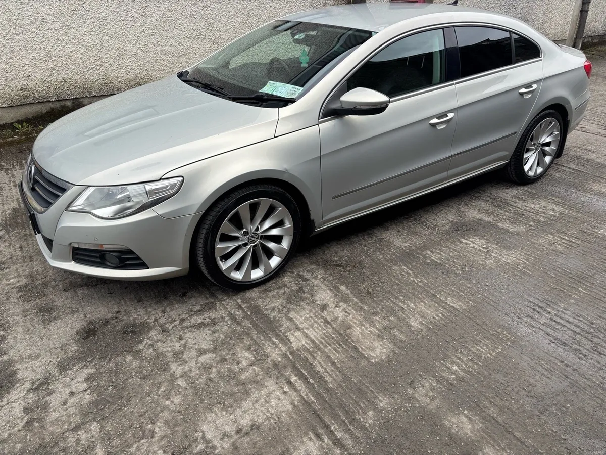 2011 VW Passat CC - Image 3