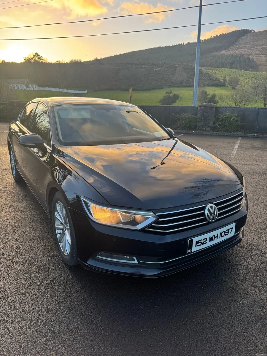 Volkswagon Passat 2.0 Comfort-line - Image 1
