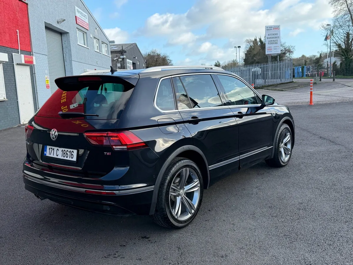 2017 vw Tiguan r line auto petrol - Image 3