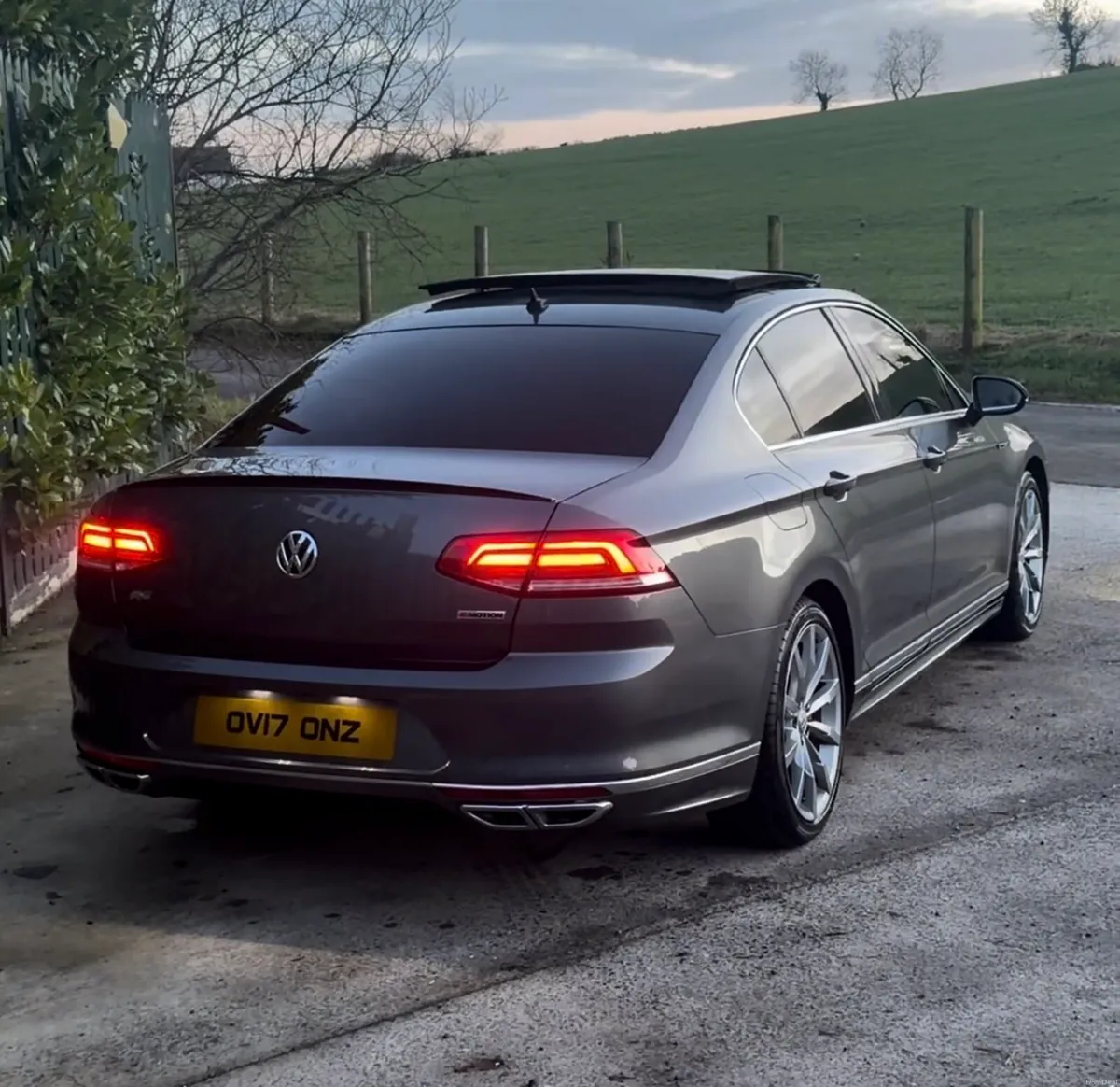 2017 PASSAT R-LINE BI-TDI 4MOTION DSG 240BHP - Image 3
