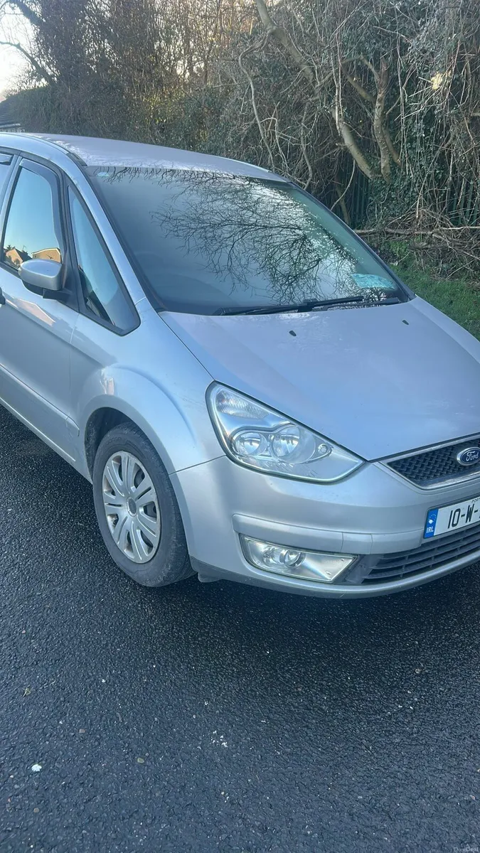 Ford Galaxy 2010 (7 Seater) - Image 3