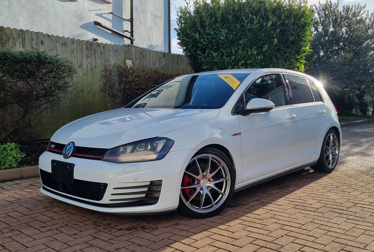 Golf Gti Low miles 56k/RaysVR forged alloys - Image 4