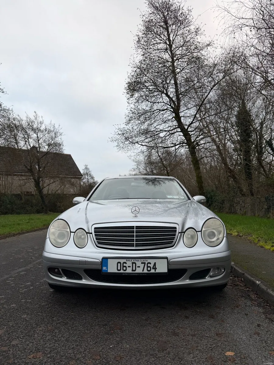 MERCEDES E200 SPORT NCT 05/26 - Image 4