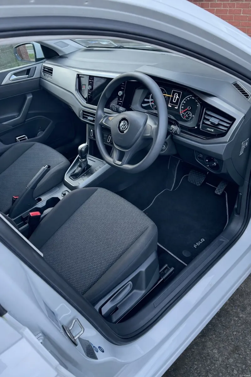 Volkswagen Polo 2018 | 1.0 Petrol | Automatic | - Image 2