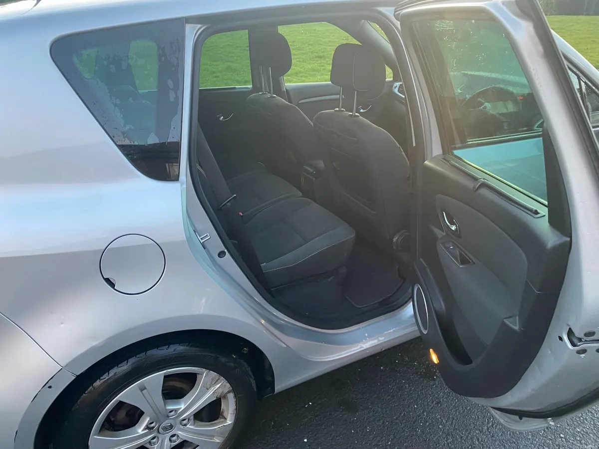 Renault Scenic 2010 - Image 4