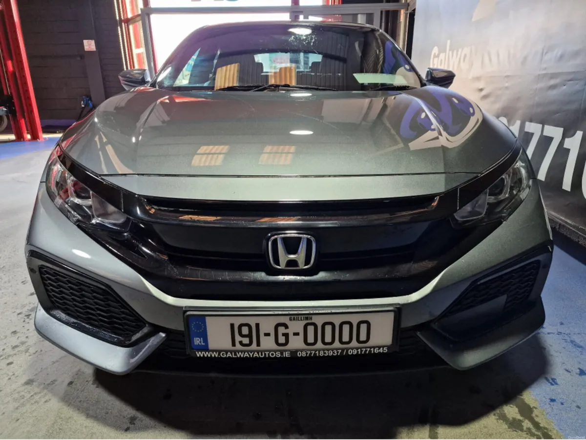 Honda Civic r 1.0 VTEC-PETROL **LOW MILEAGE, CRUIS - Image 3