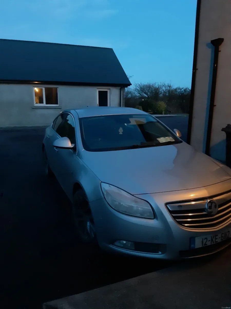 Vauxhall Insignia 2012 - Image 1