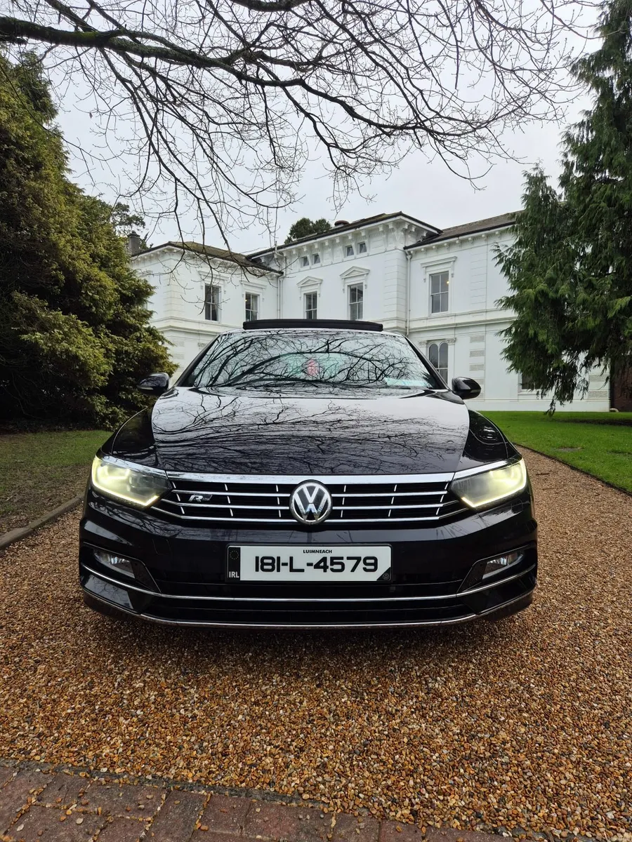 Volkswagen Passat 2018 - Image 2