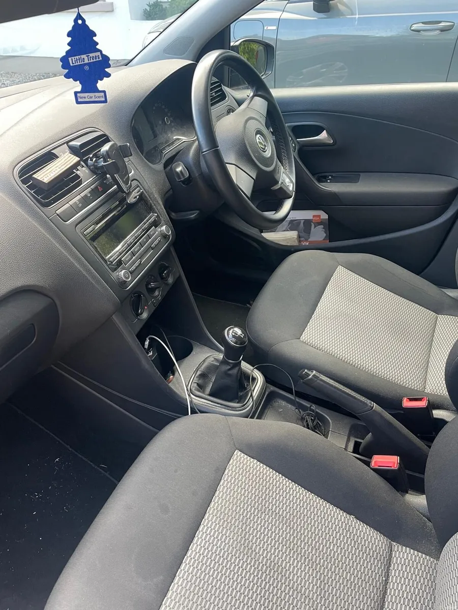 Volkswagen Polo - Image 4