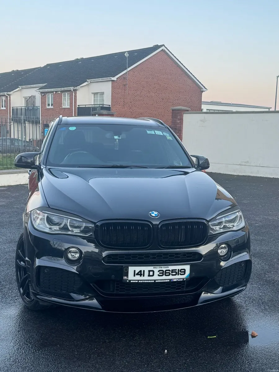 BMW X5 - Image 1