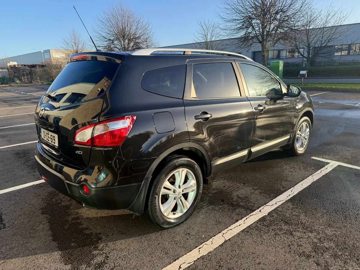 Nissan Quashqai +2 - Image 3