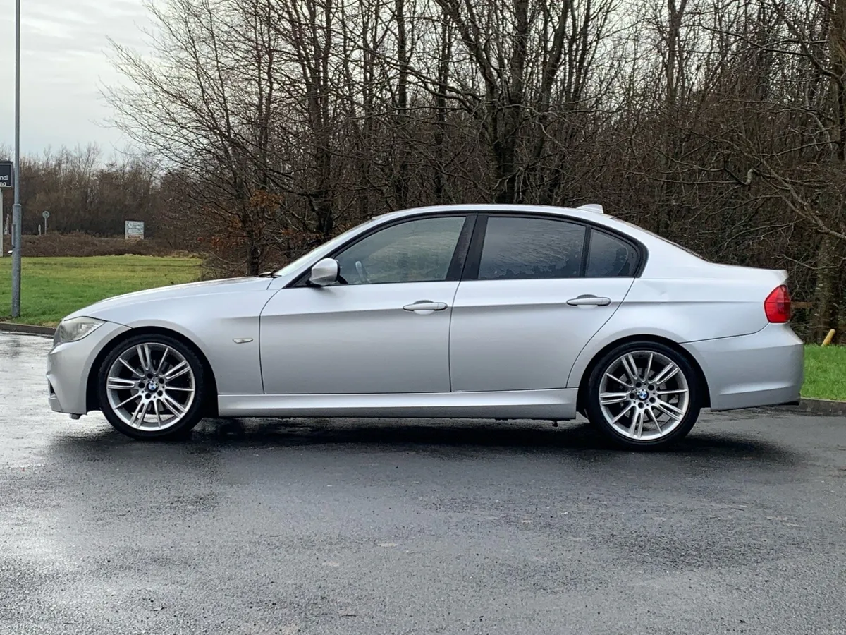 BMW 318D E90 M-Sport - Image 2