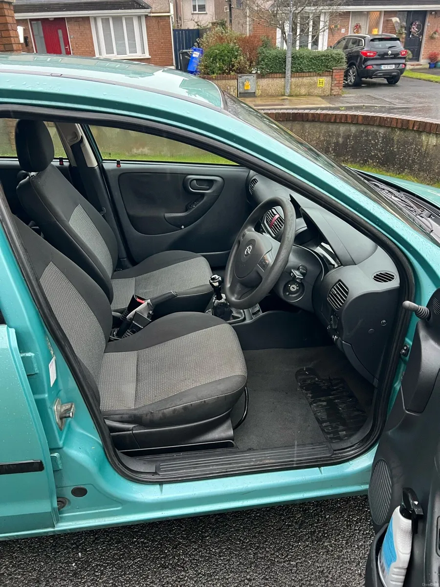 Opel Corsa 1.2 - Image 4