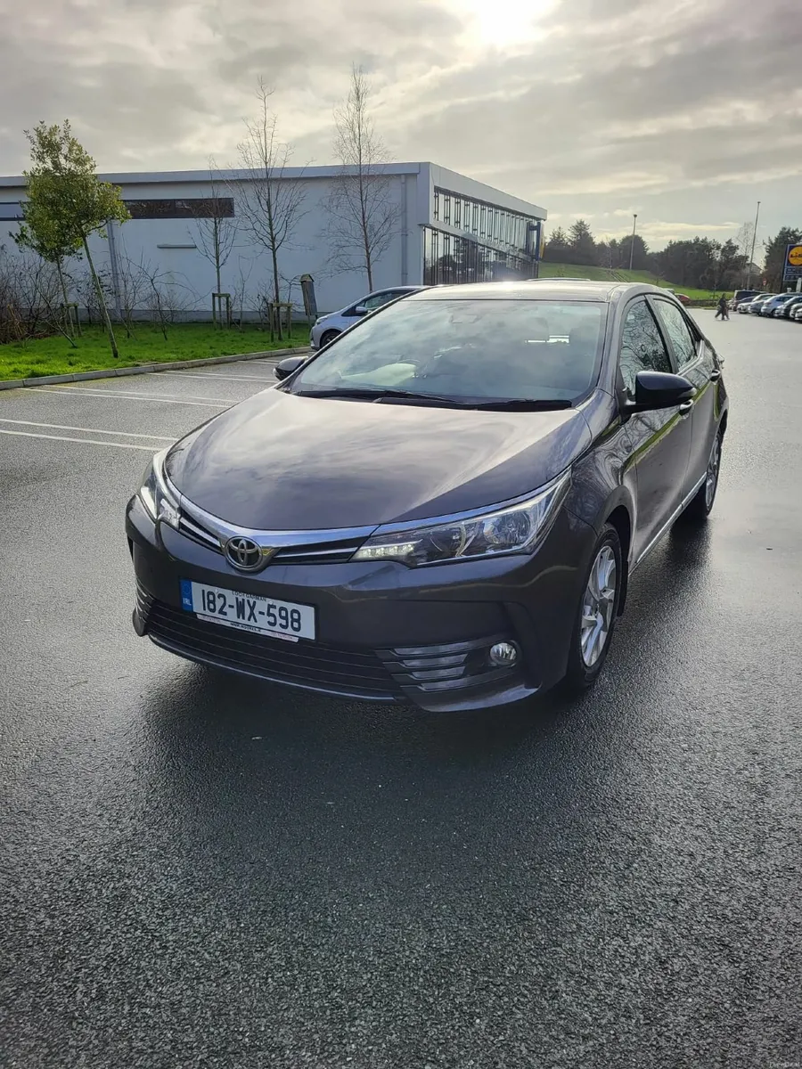 Toyota Corolla 2018 - Image 3