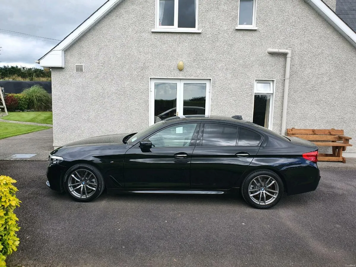 BMW 520d MSport 2018 Black - Image 2