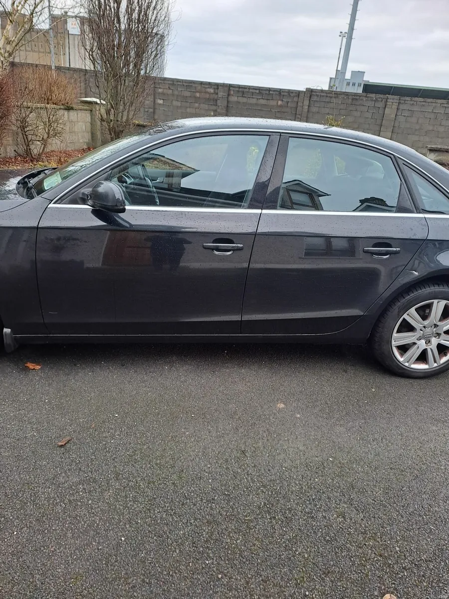 Audi A4 2011 - Image 4
