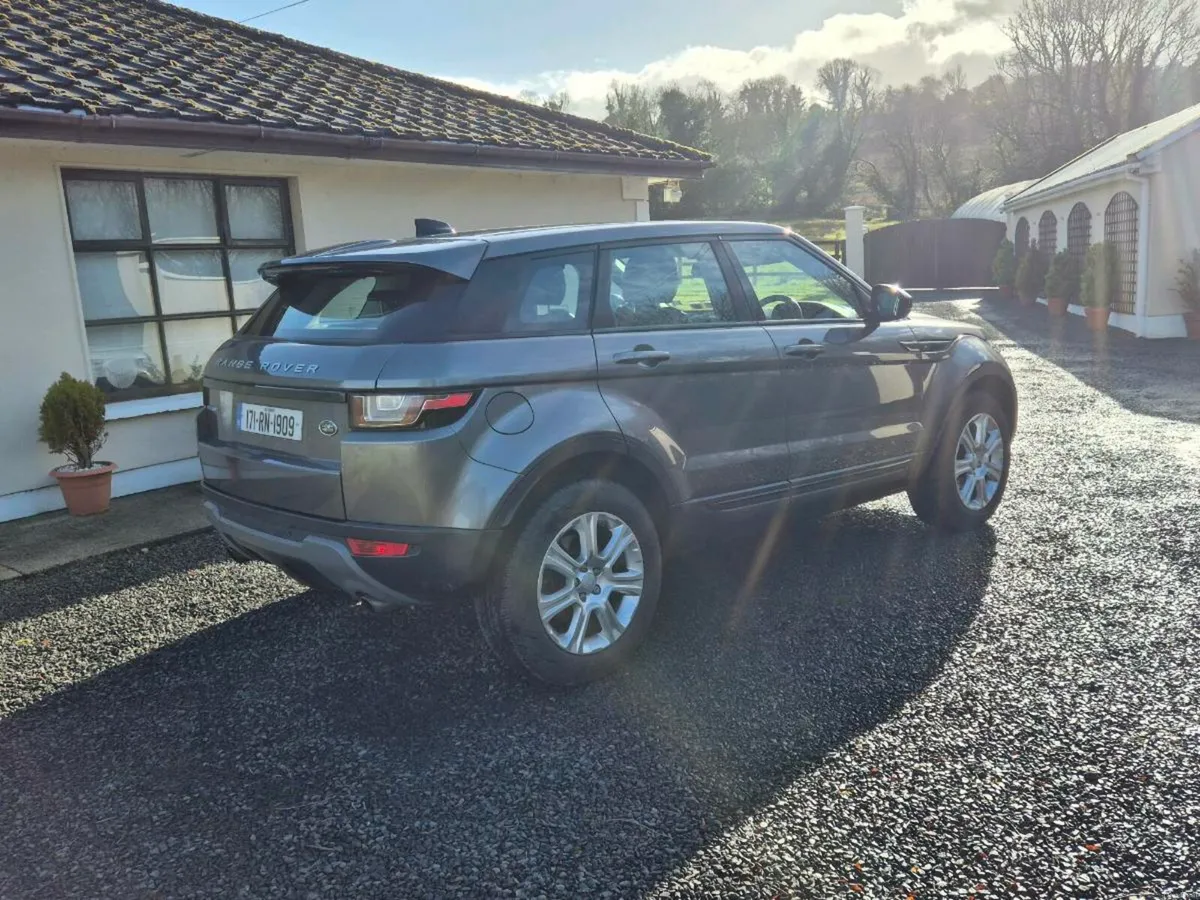 Range Rover Evoque SE - Image 3