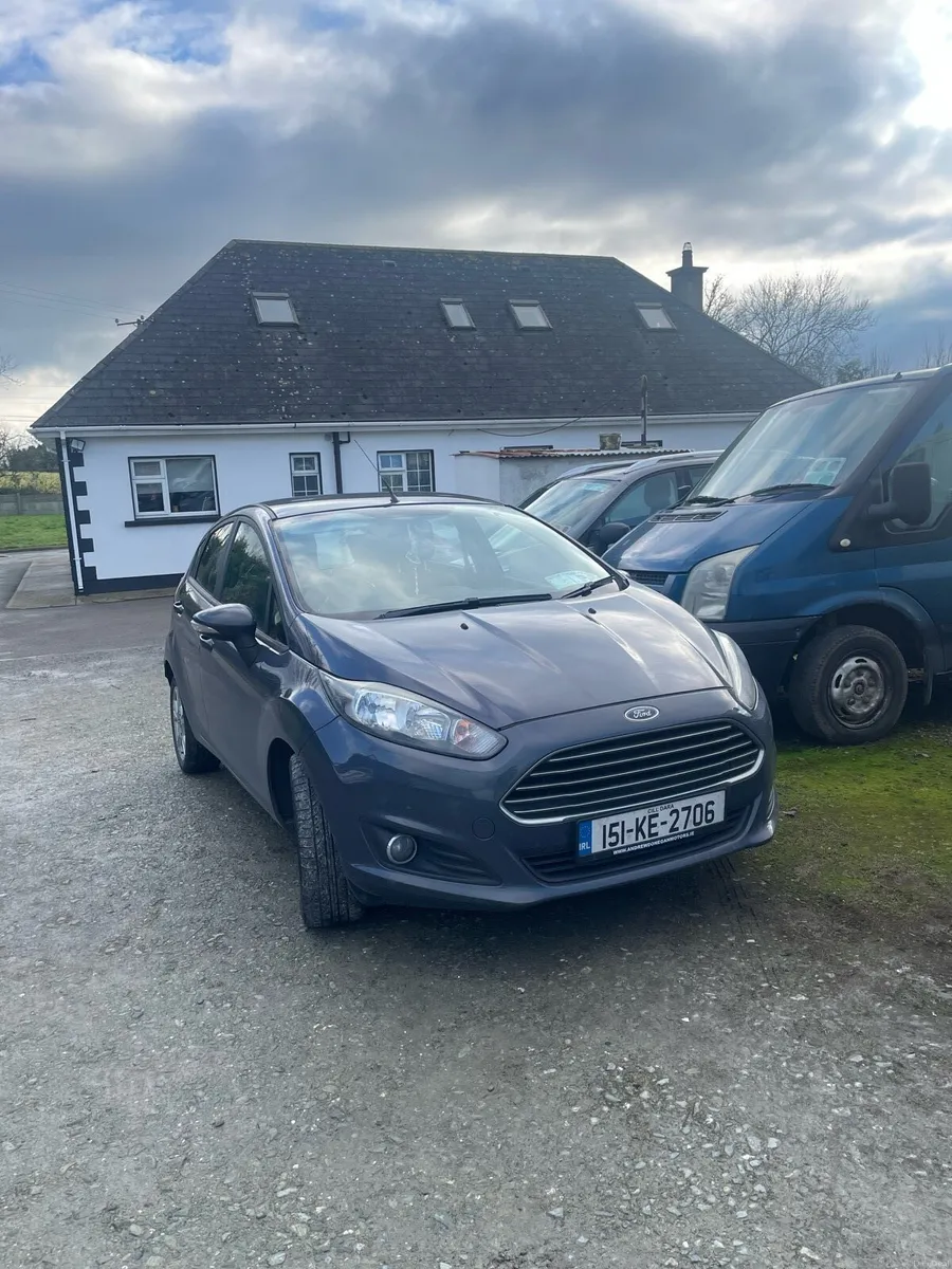 Ford Fiesta ( low km - Image 1