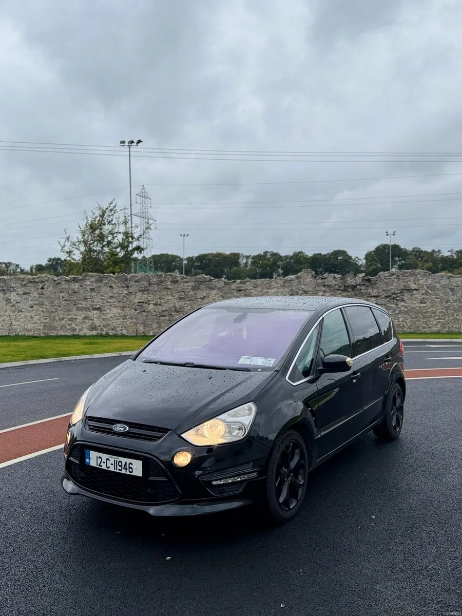 Ford S-Max TITANIUM-X 2012 - Image 1