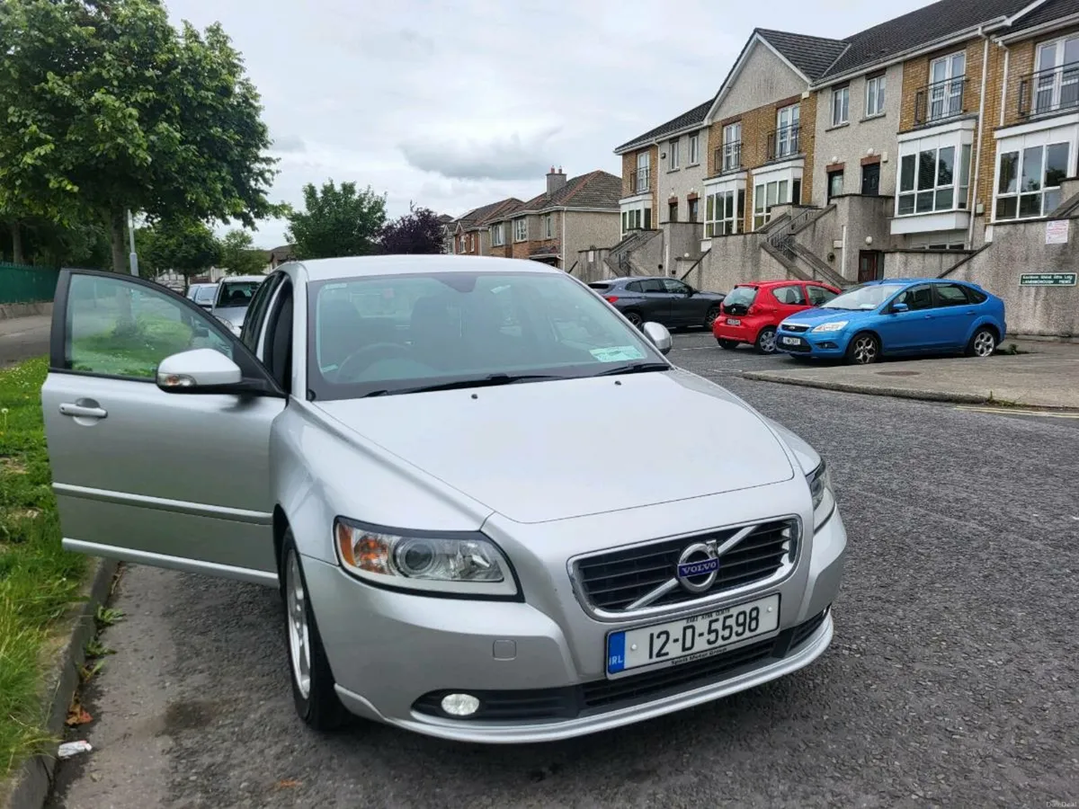 Volvo S40,2012, New NCT last week.2027 - Image 3