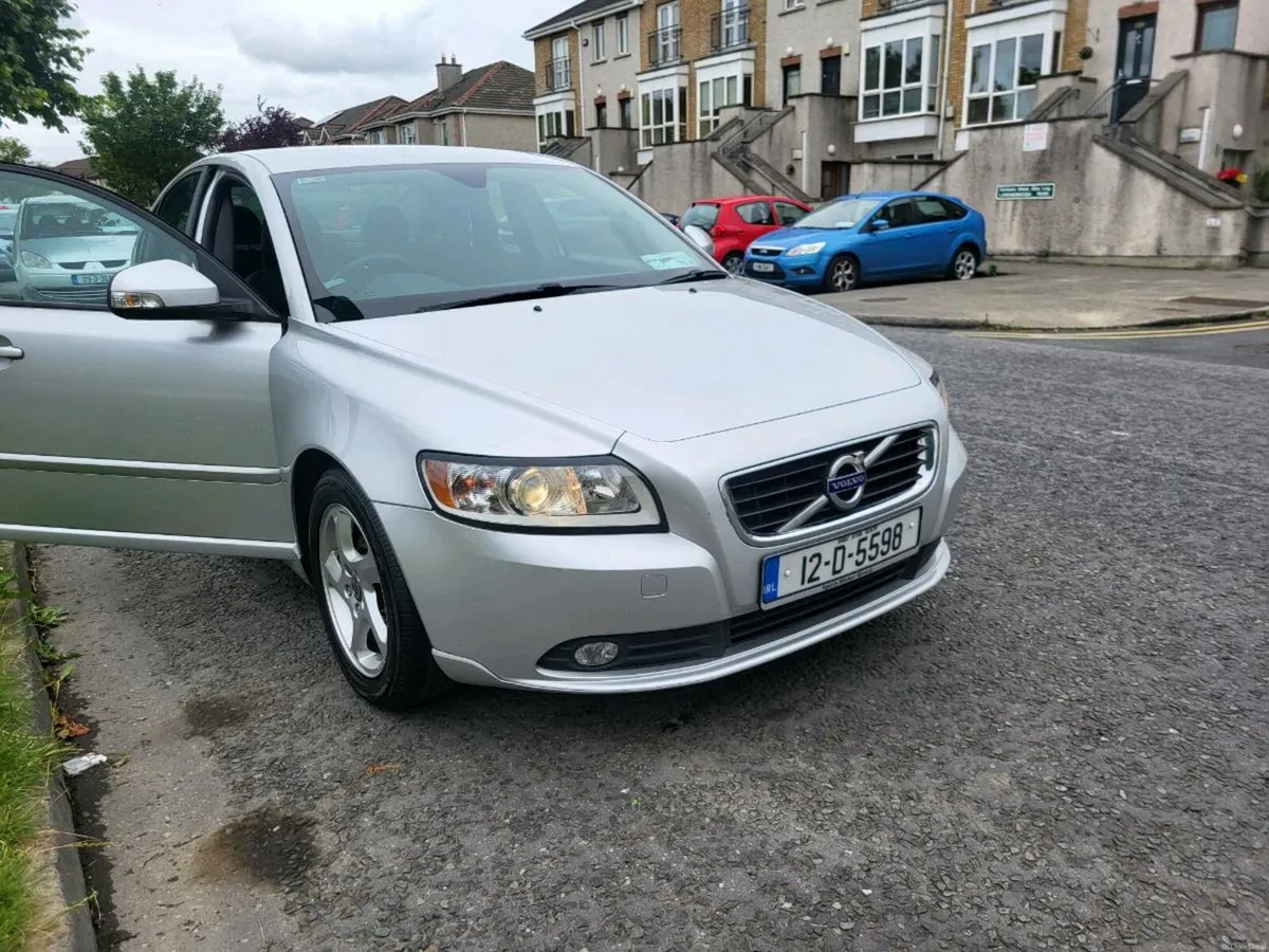 Volvo S40,2012, New NCT last week.2027 - Image 4