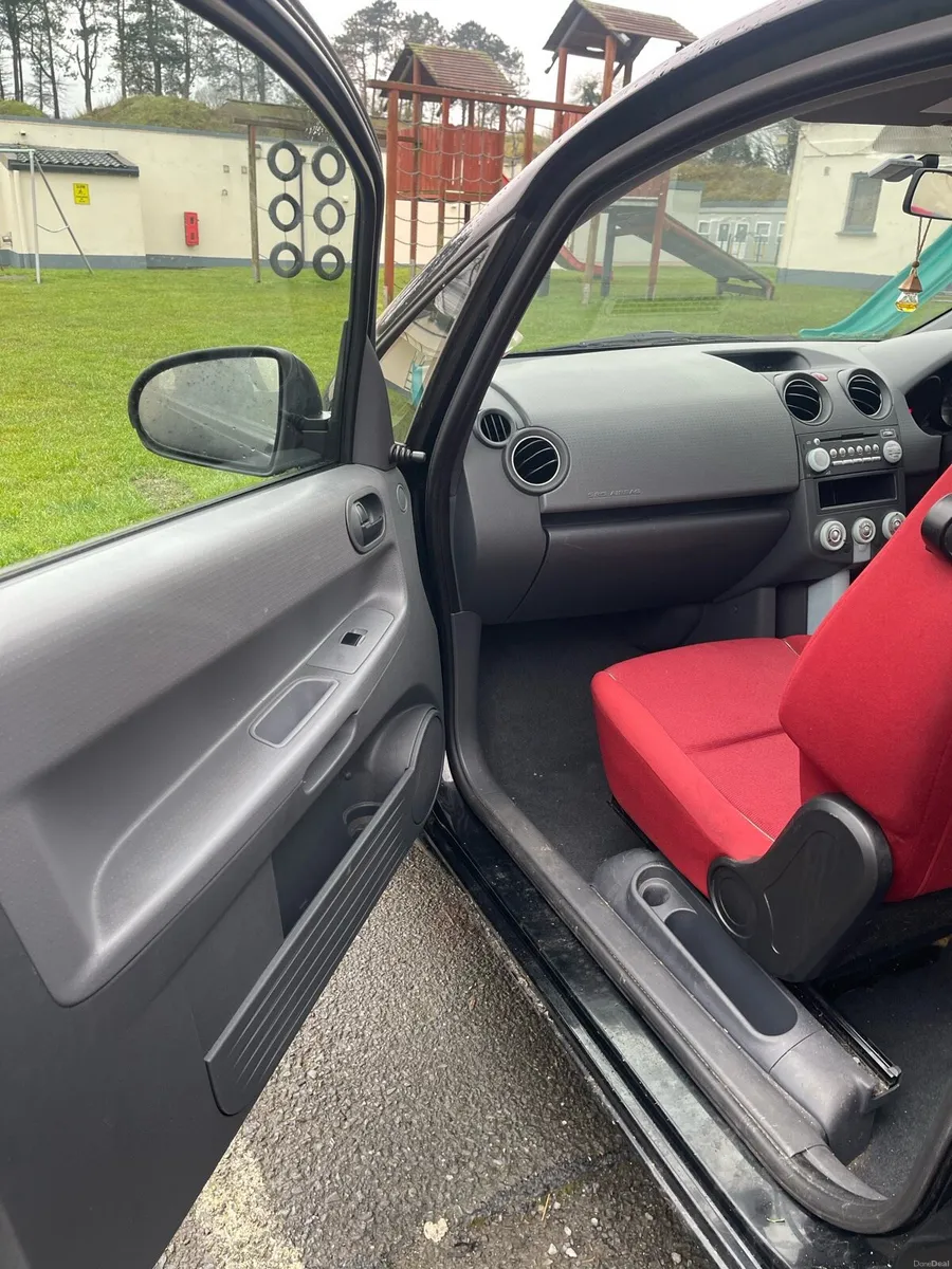Mitsubishi Colt 2009 - Image 2