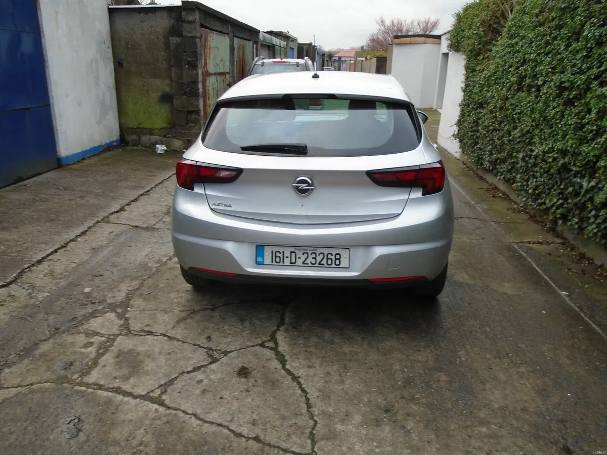 Opel Astra 2016 - Image 4