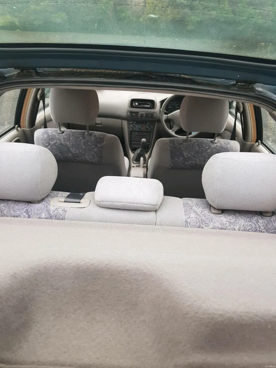 Toyota Corolla - Image 2