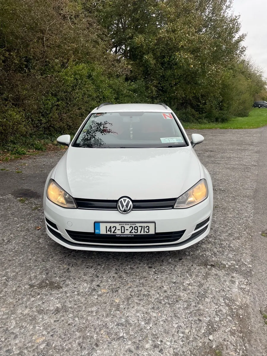 Vw golf estate - Image 1