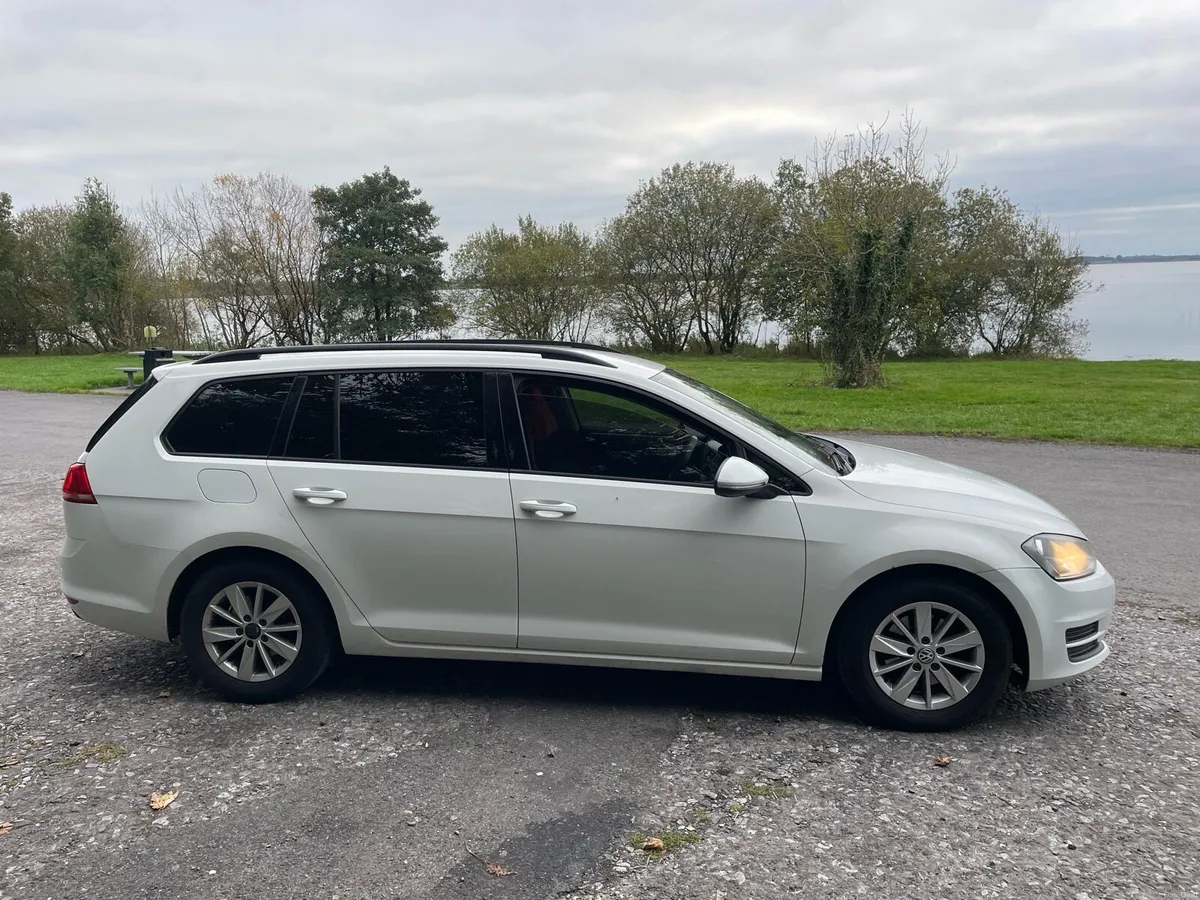Vw golf estate - Image 4