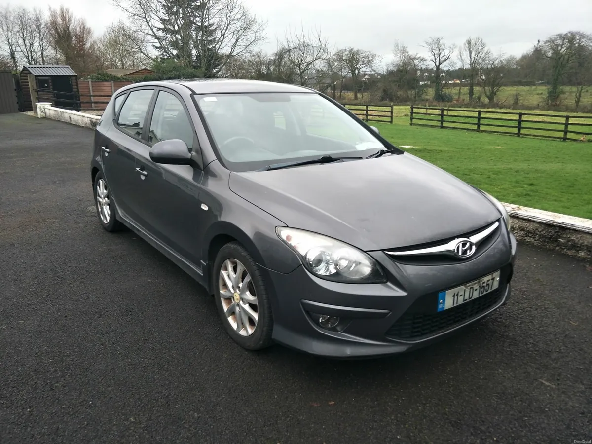 Hyundai i30 2011 - Image 1