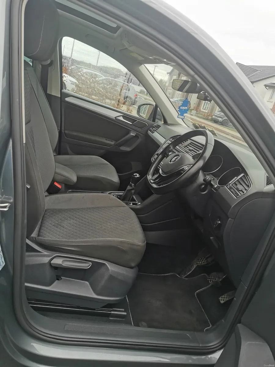 Volkswagen Tiguan 2017 - Image 4