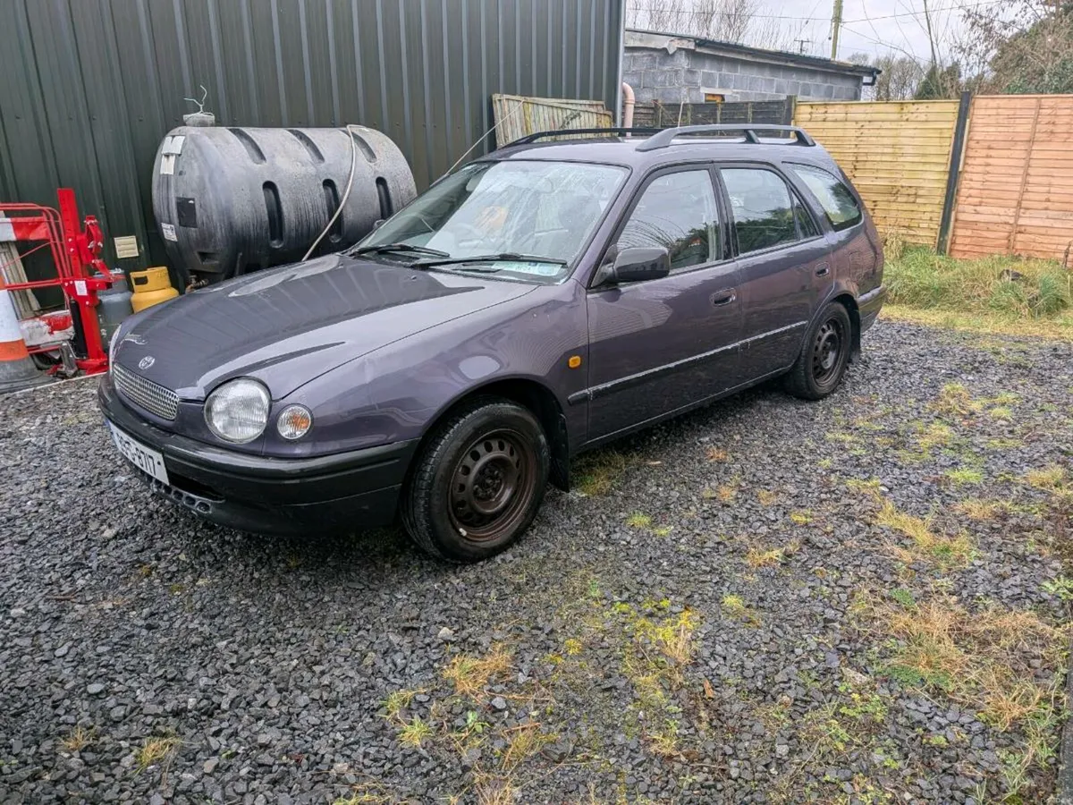 1999 Toyota Corolla Estate - Image 1