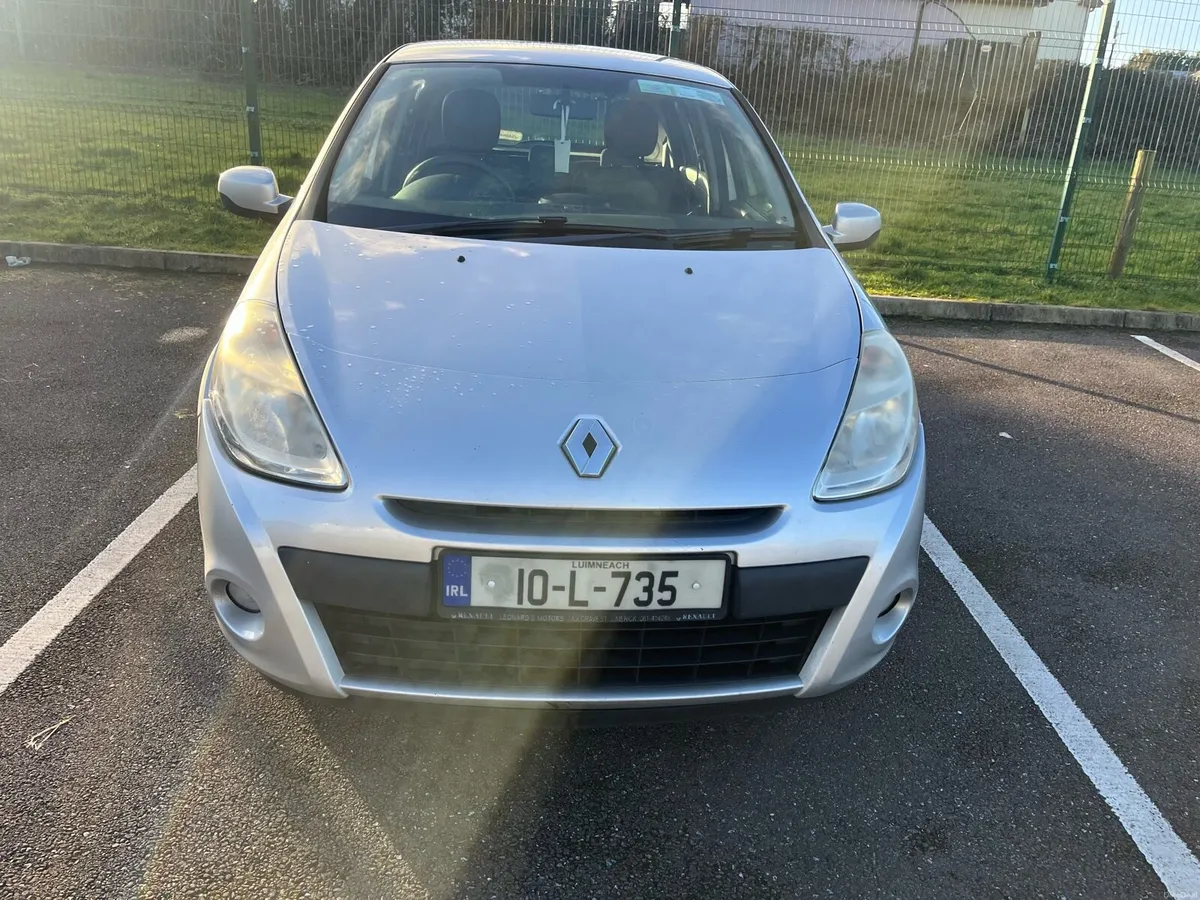 Renault Clio - Image 2