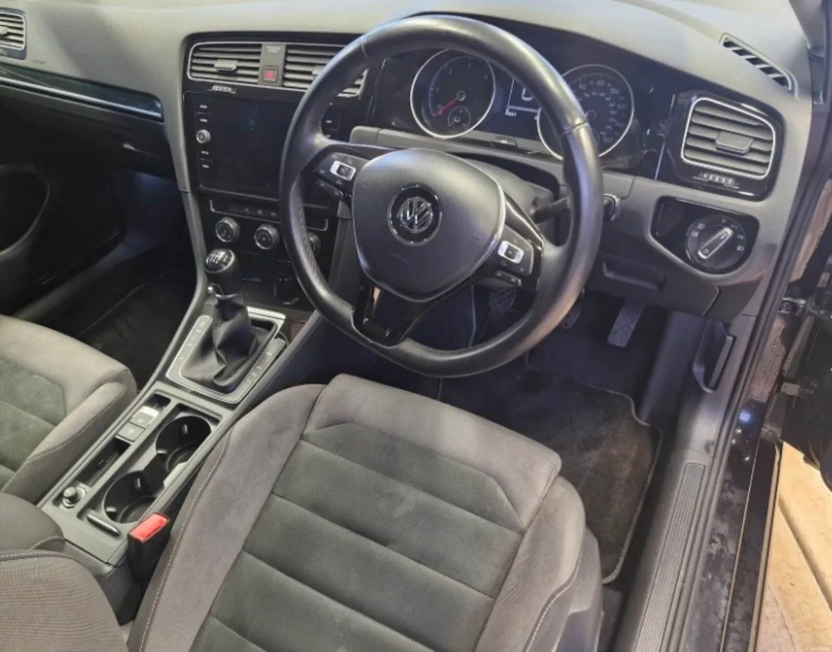 2018 Volkswagen Golf GT 2.0 TDI Manual 5dr - Image 6
