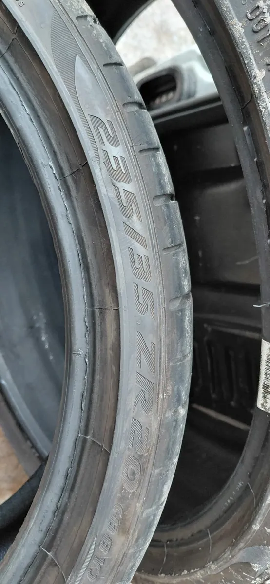 Car tyres - Image 2