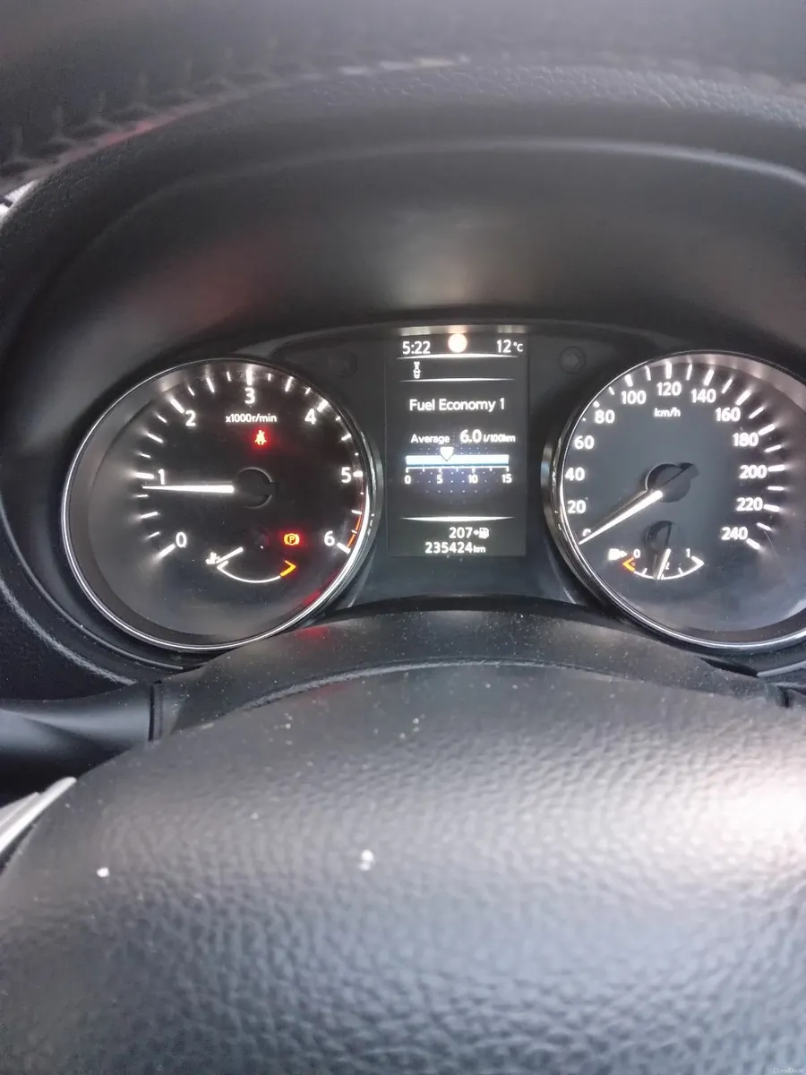 Nissan Qashqai 2014 - Image 1