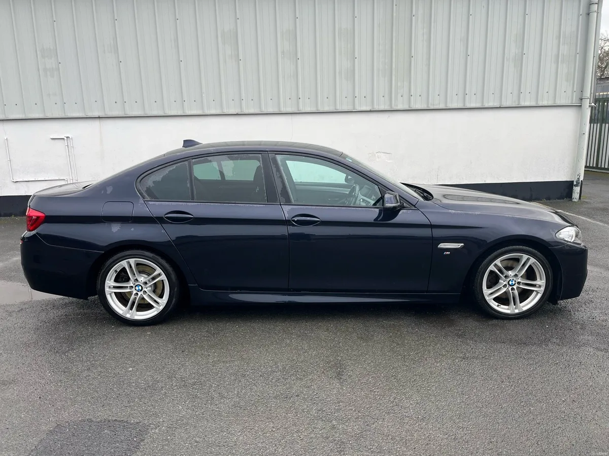 BMW 5 Series 520 - Image 1