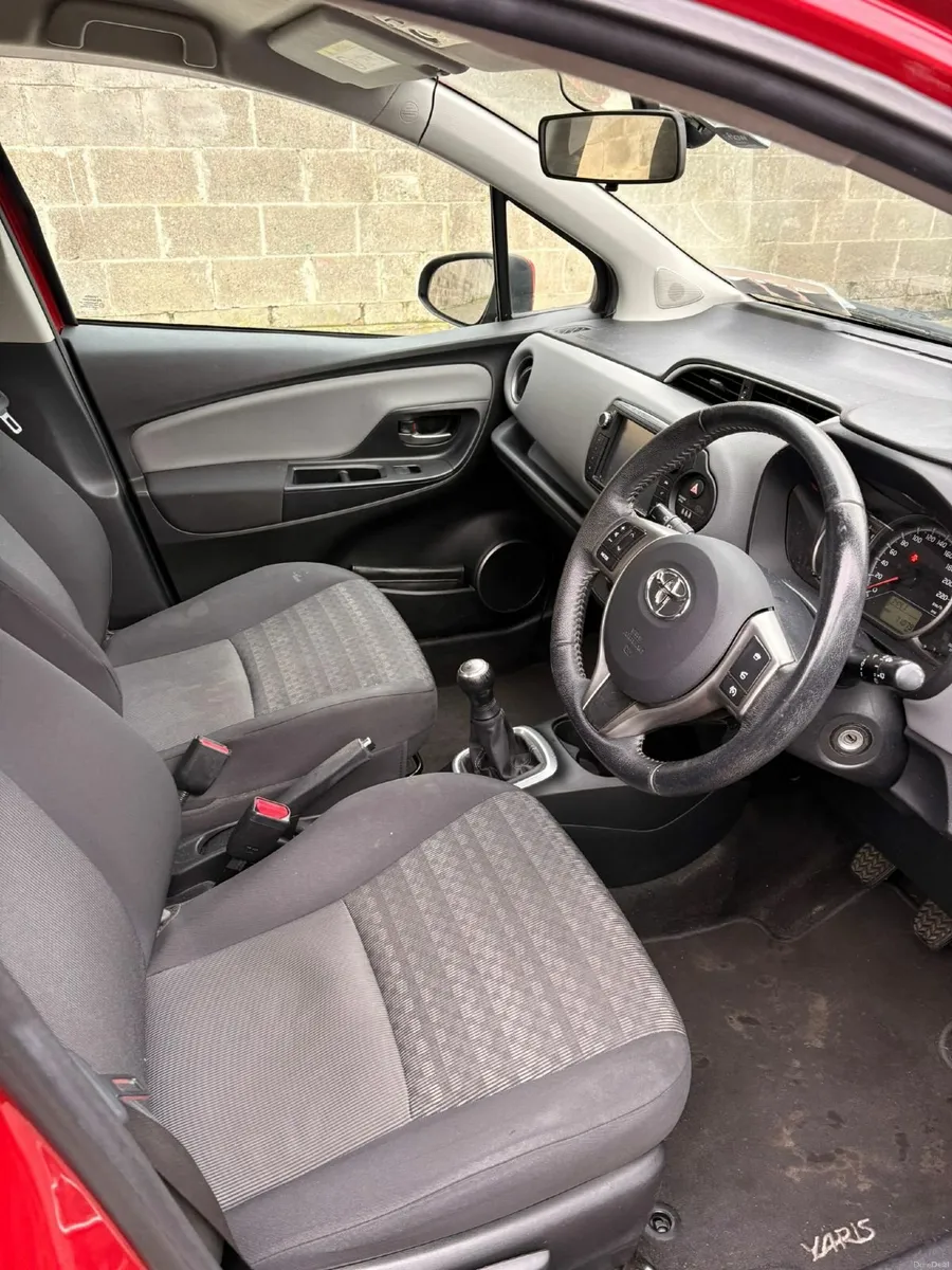 Toyota Yaris 2016 - Image 3