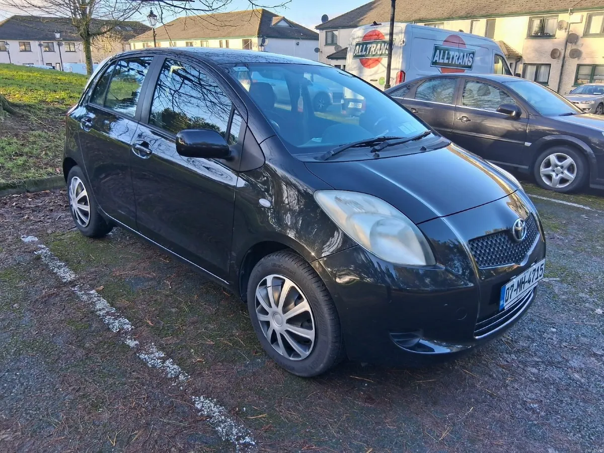 Toyota Yaris 2007 - Image 3