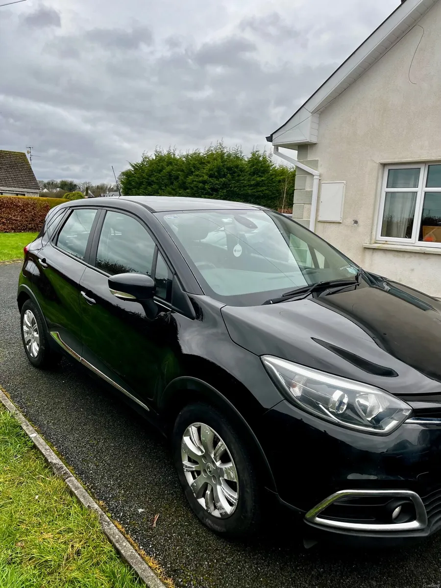 Renault Captur 2014 - Image 1