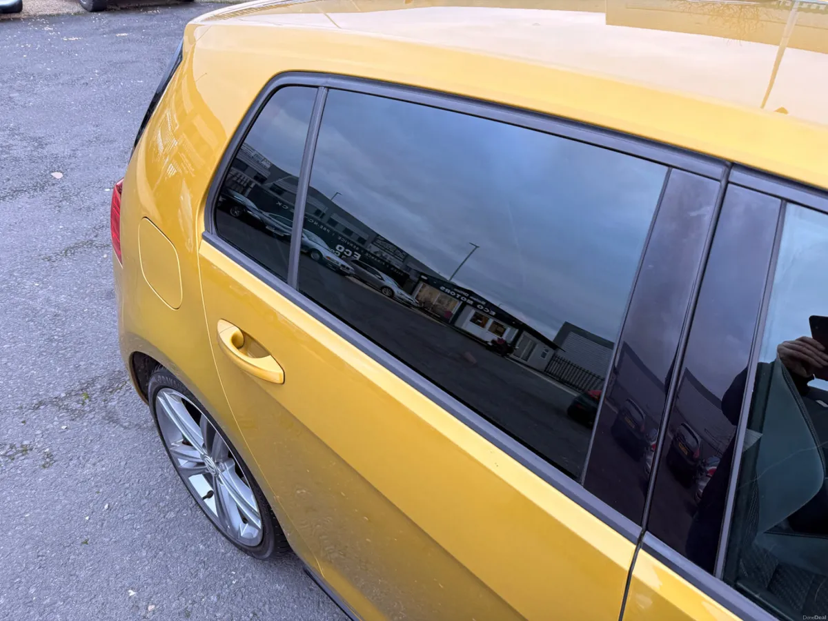 VOLKSWAGEN GOLF 2018 - 150 BHP - R LINE - Image 3