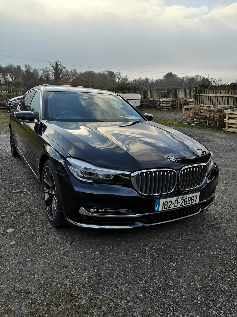 BMW 7-Series 2018, LWB - Image 2