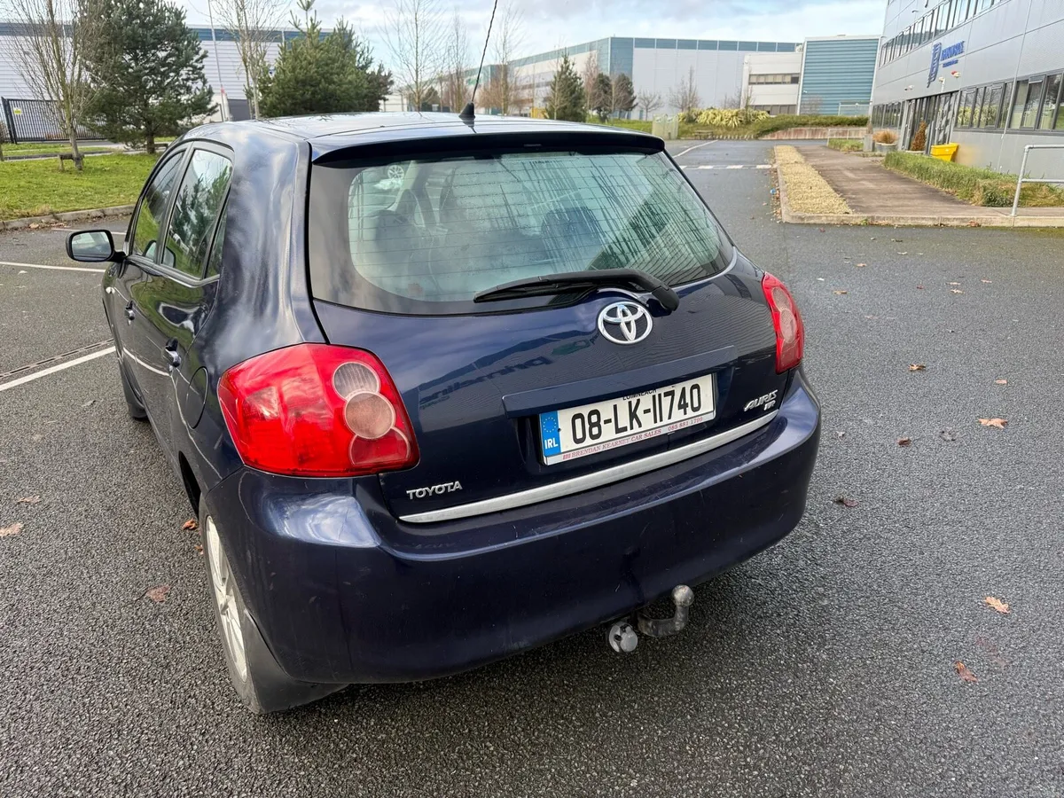 Toyota Auris - Image 3