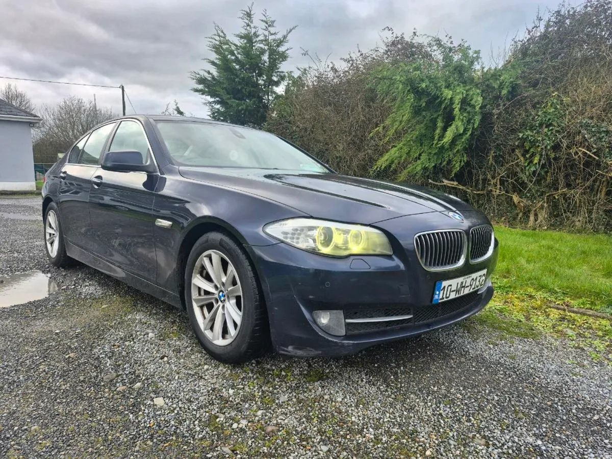 BMW 520 DIESEL 6 SPEED - Image 1